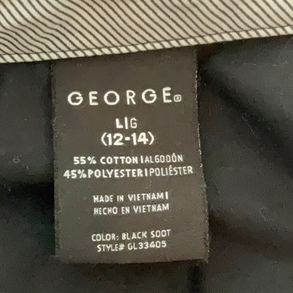 George Button Up Top! - Picture 3 of 3